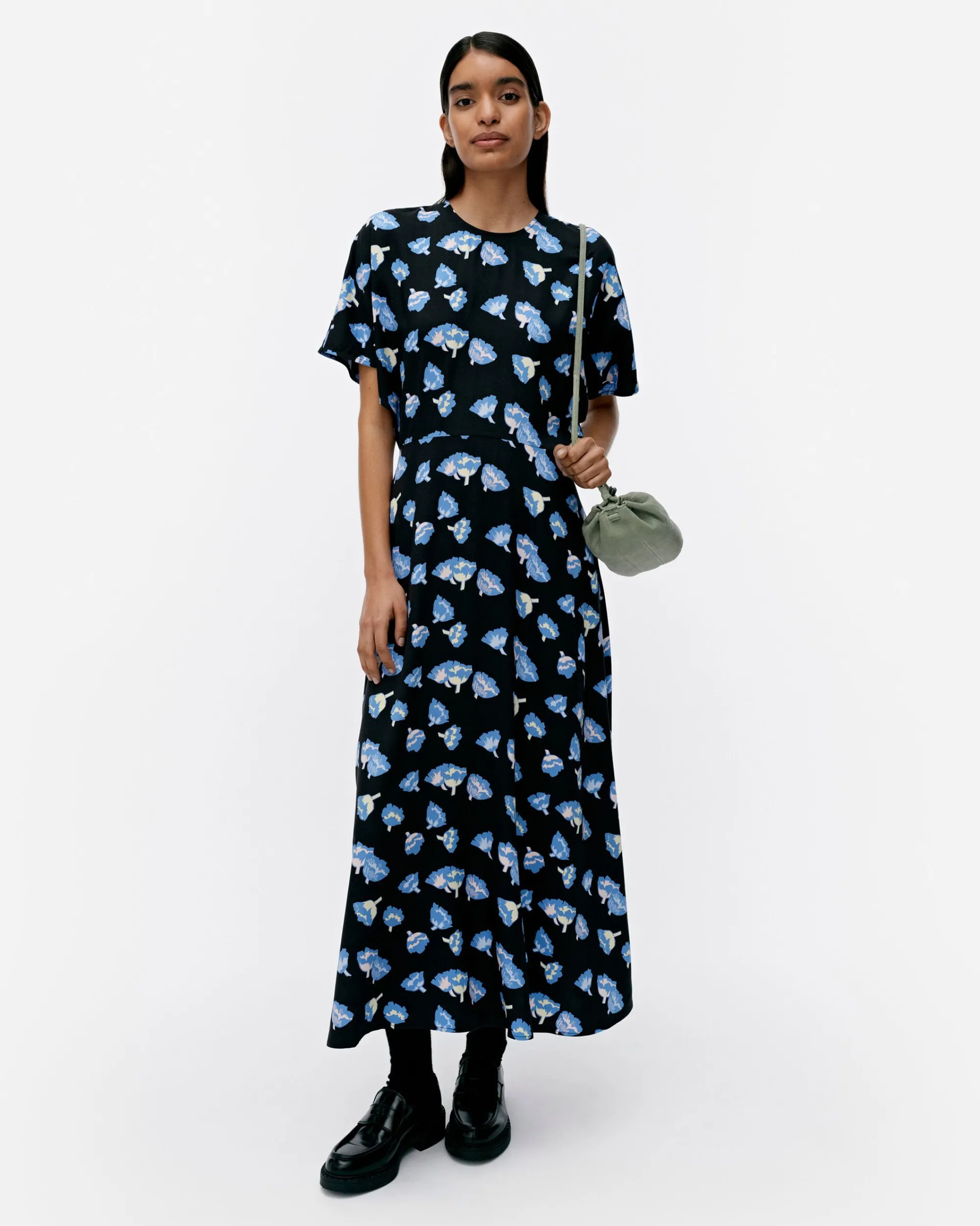 Marimekko Heleä Suitsuke