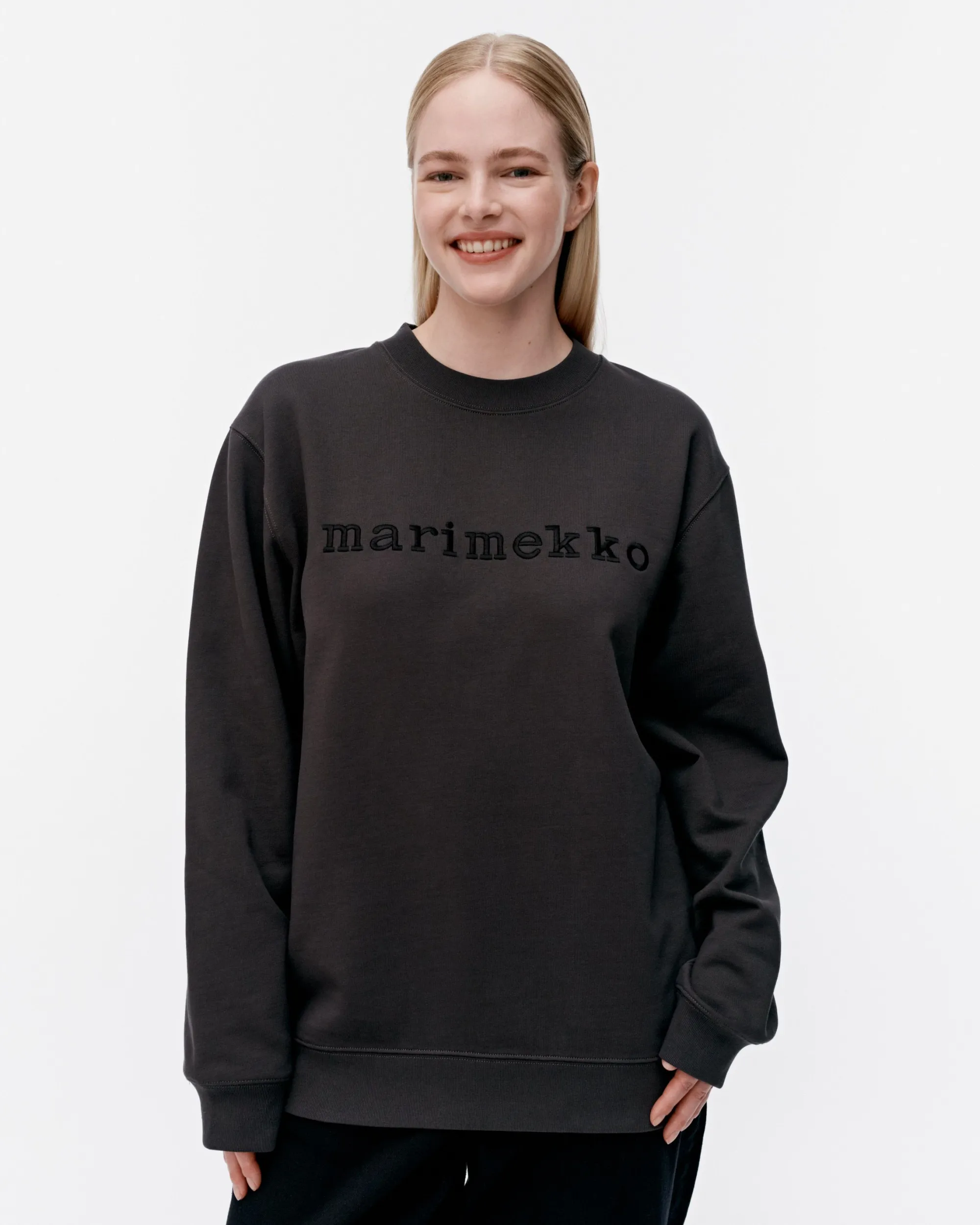 Marimekko Loisto Logo Placement